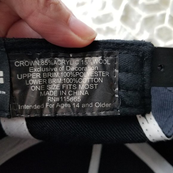 Star Wars SnapBack Baseball Cap Hat ages 14 & above - Picture 5 of 6